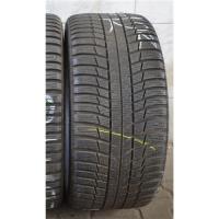 Шина бу 235/40 R18 Bridgestone Blizzak LM-001 с износом 30%
