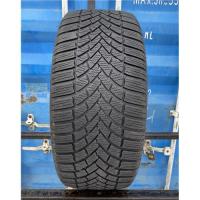 Шина бу 235/40 R18 Bridgestone Blizzak LM-005 с износом 30%