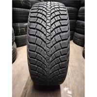 Шина бу 235/40 R18 Kumho Winter Craft WP71 с износом 15%