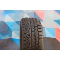 Шина бу 235/45 R17 Pirelli Winter 210 Sottozero 2 с износом 15%